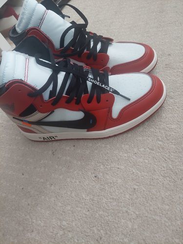 Air Jordan 1 x Off-White Retro High OG ‘Chicago’ photo review