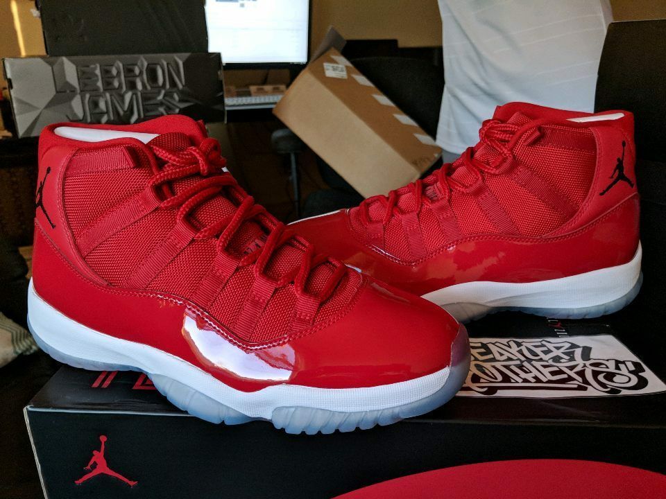 Air Jordan 11 Retro ‘Win Like ’96’ photo review