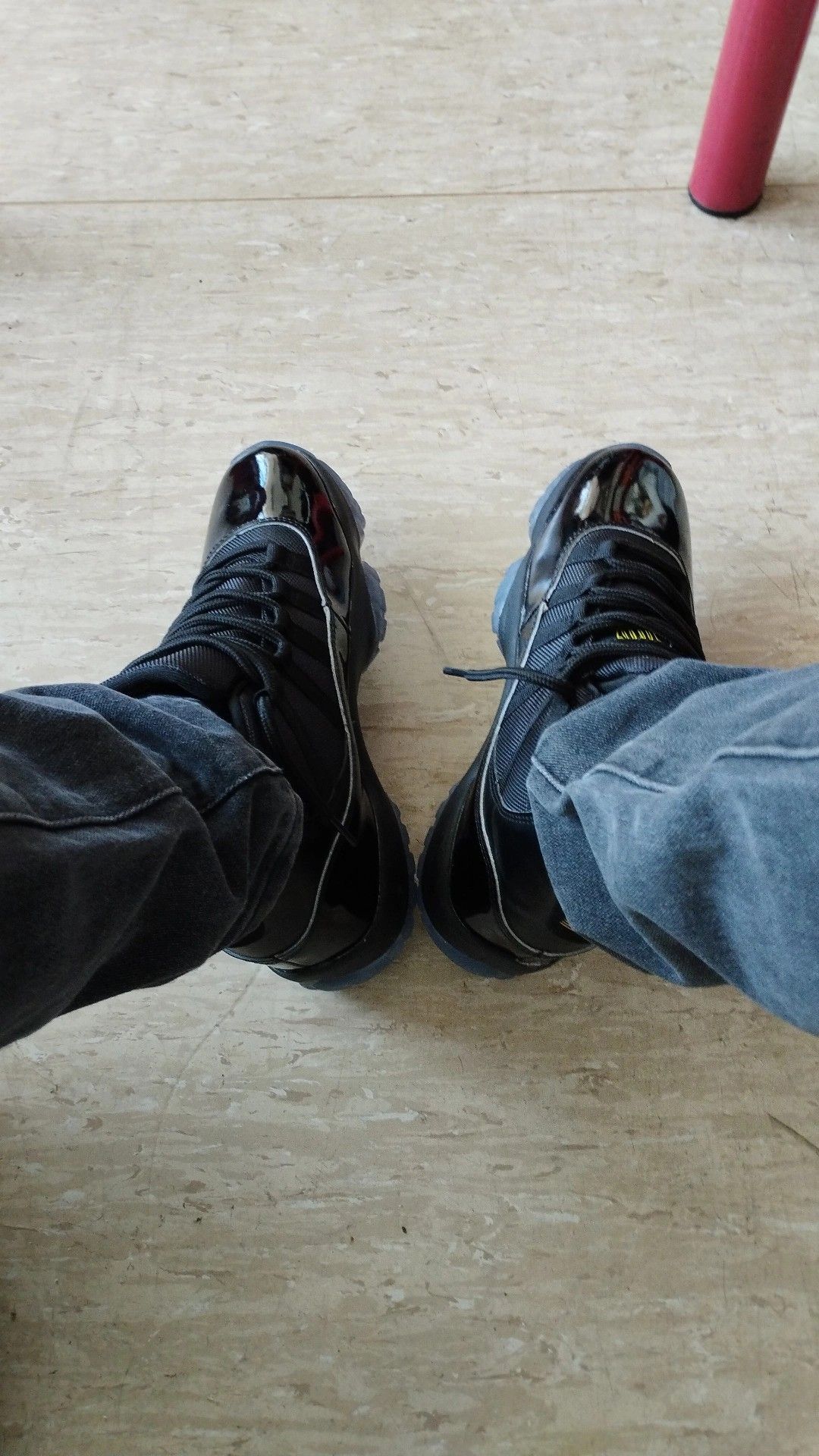 Air Jordan 11 Retro ‘Gamma Blue’ photo review
