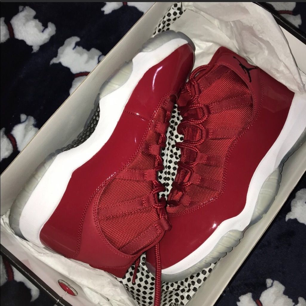 Air Jordan 11 Retro ‘Win Like ’96’ photo review