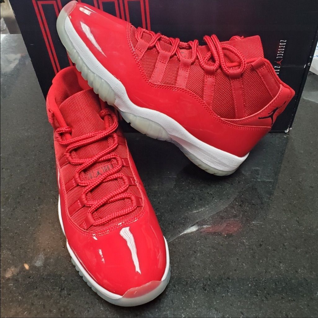 Air Jordan 11 Retro ‘Win Like ’96’ photo review