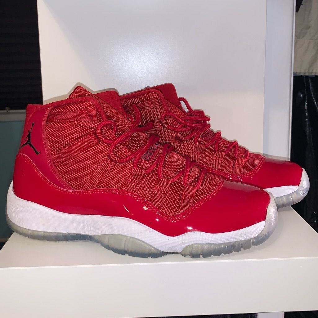 Air Jordan 11 Retro ‘Win Like ’96’ photo review