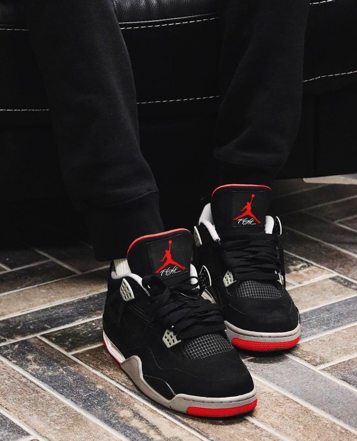 Air Jordan 4 Retro OG ‘Bred’ photo review