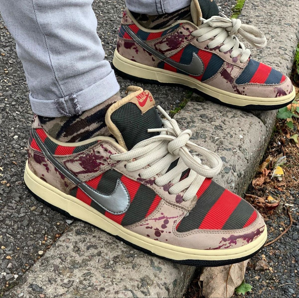  SB Dunk Low Pro ‘Freddy Krueger’ photo review