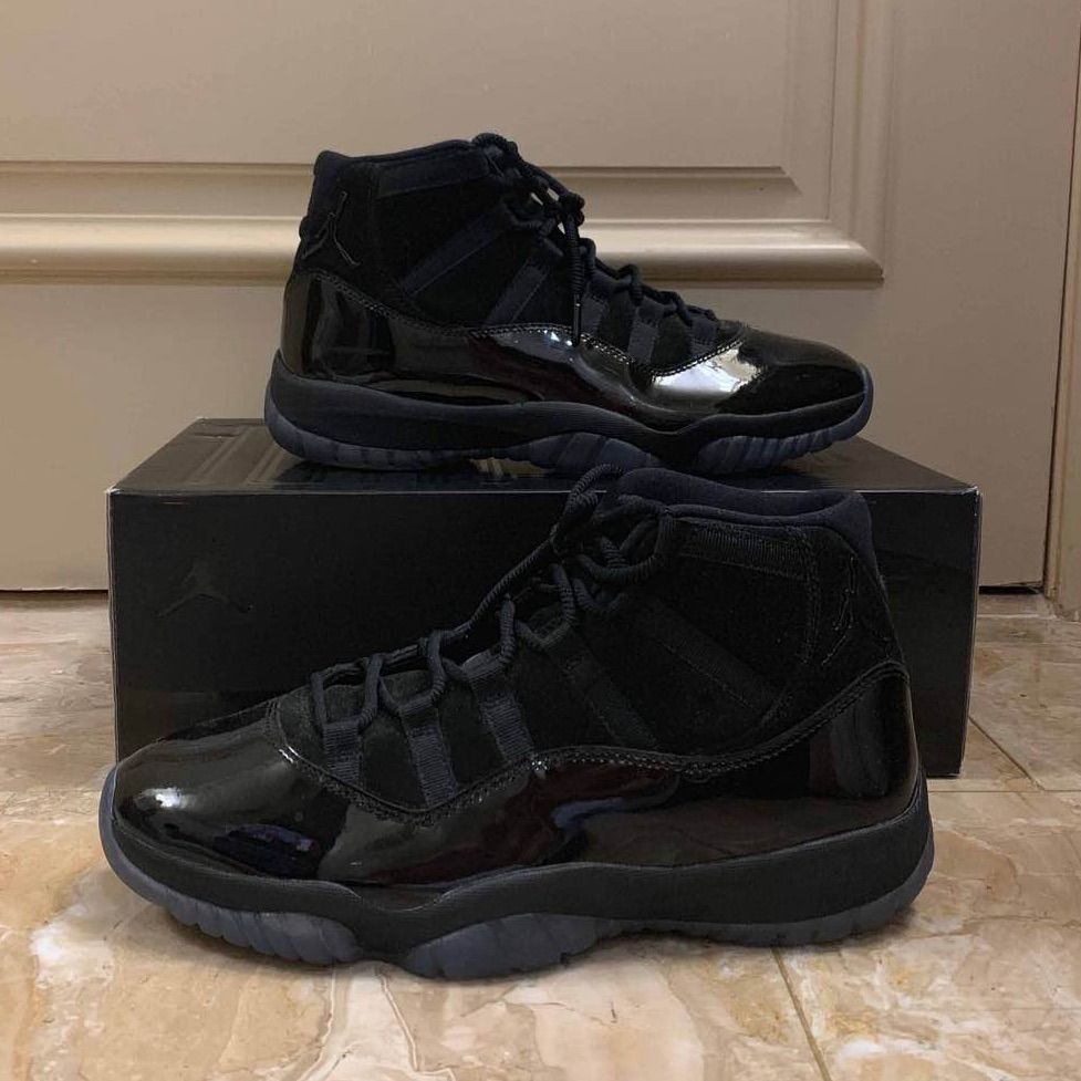 Air Jordan 11 Retro ‘Cap and Gown’ photo review