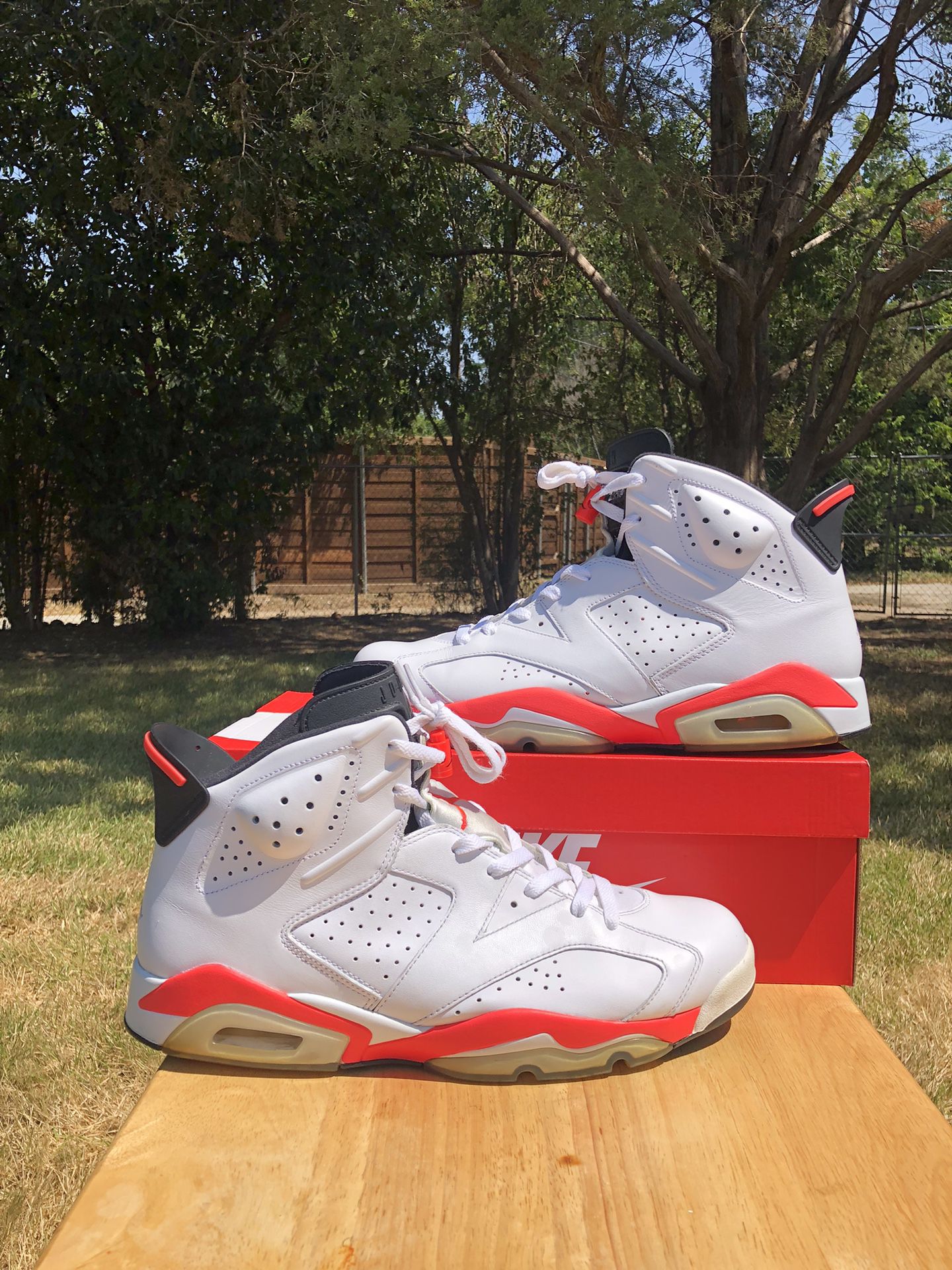 Air Jordan 6 Retro ‘White Infrared’ photo review