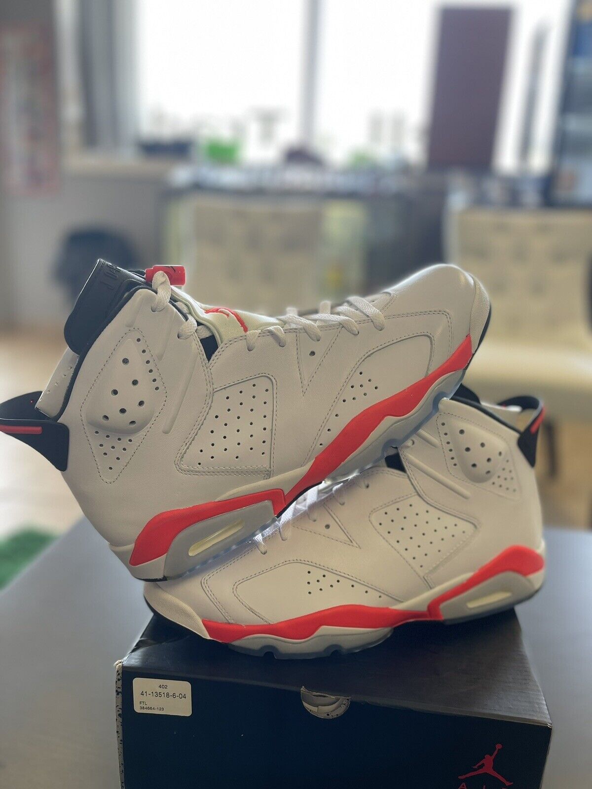 Air Jordan 6 Retro ‘White Infrared’ photo review