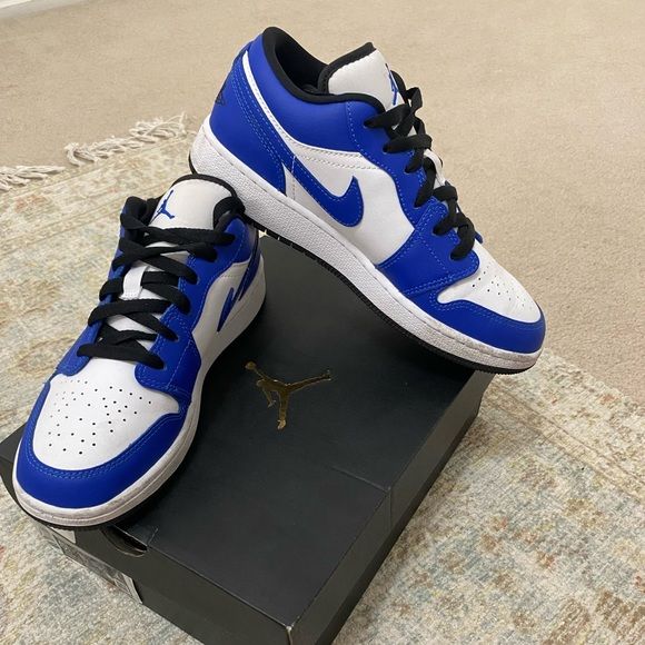 Air Jordan 1 Low ‘Game Royal’ photo review