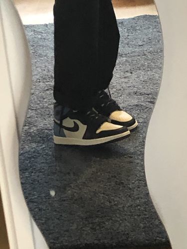 Air Jordan 1 Retro High OG ‘Obsidian’ photo review