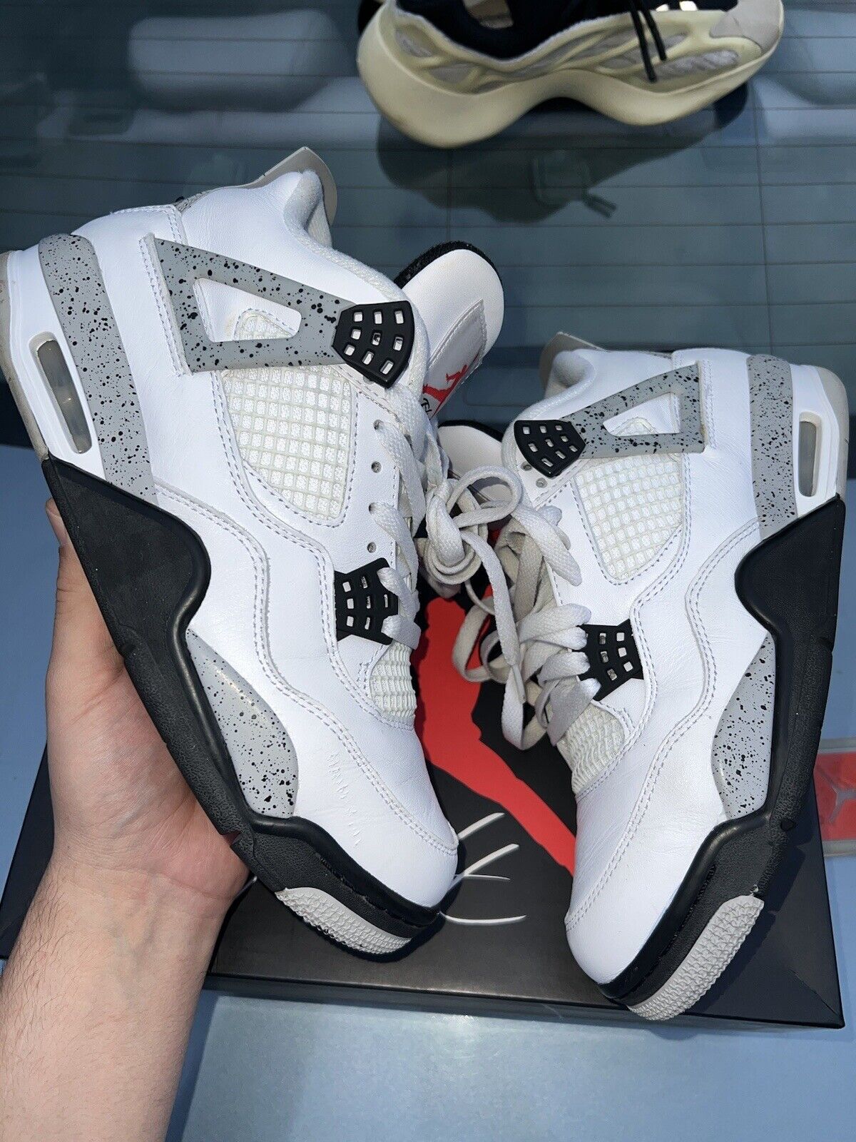 Air Jordan 4 Retro OG ‘White Cement’ photo review