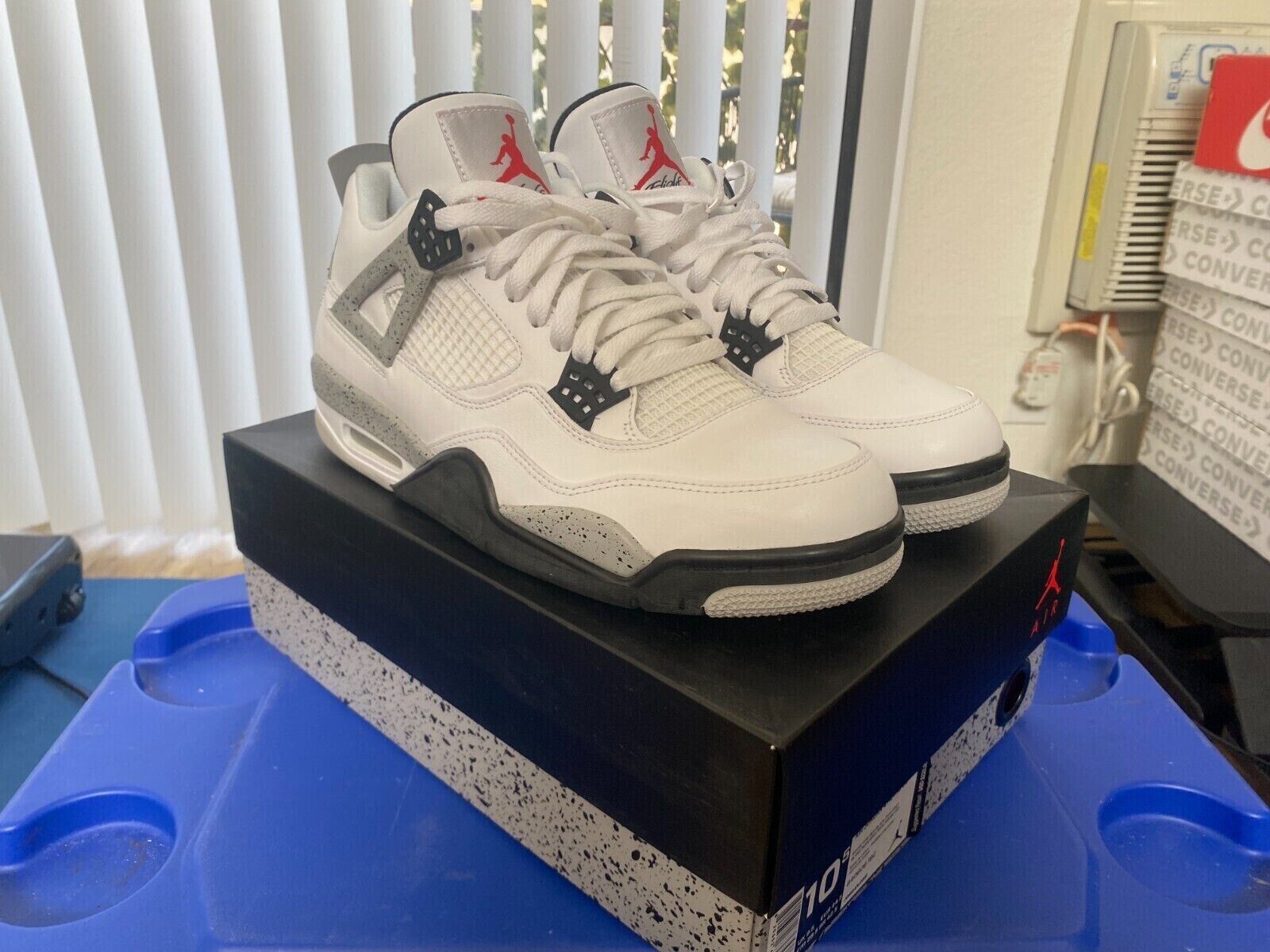 Air Jordan 4 Retro OG ‘White Cement’ photo review