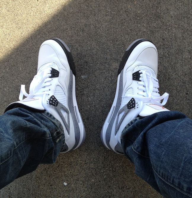 Air Jordan 4 Retro OG ‘White Cement’ photo review