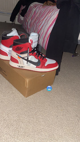 Air Jordan 1 x Off-White Retro High OG ‘Chicago’ photo review