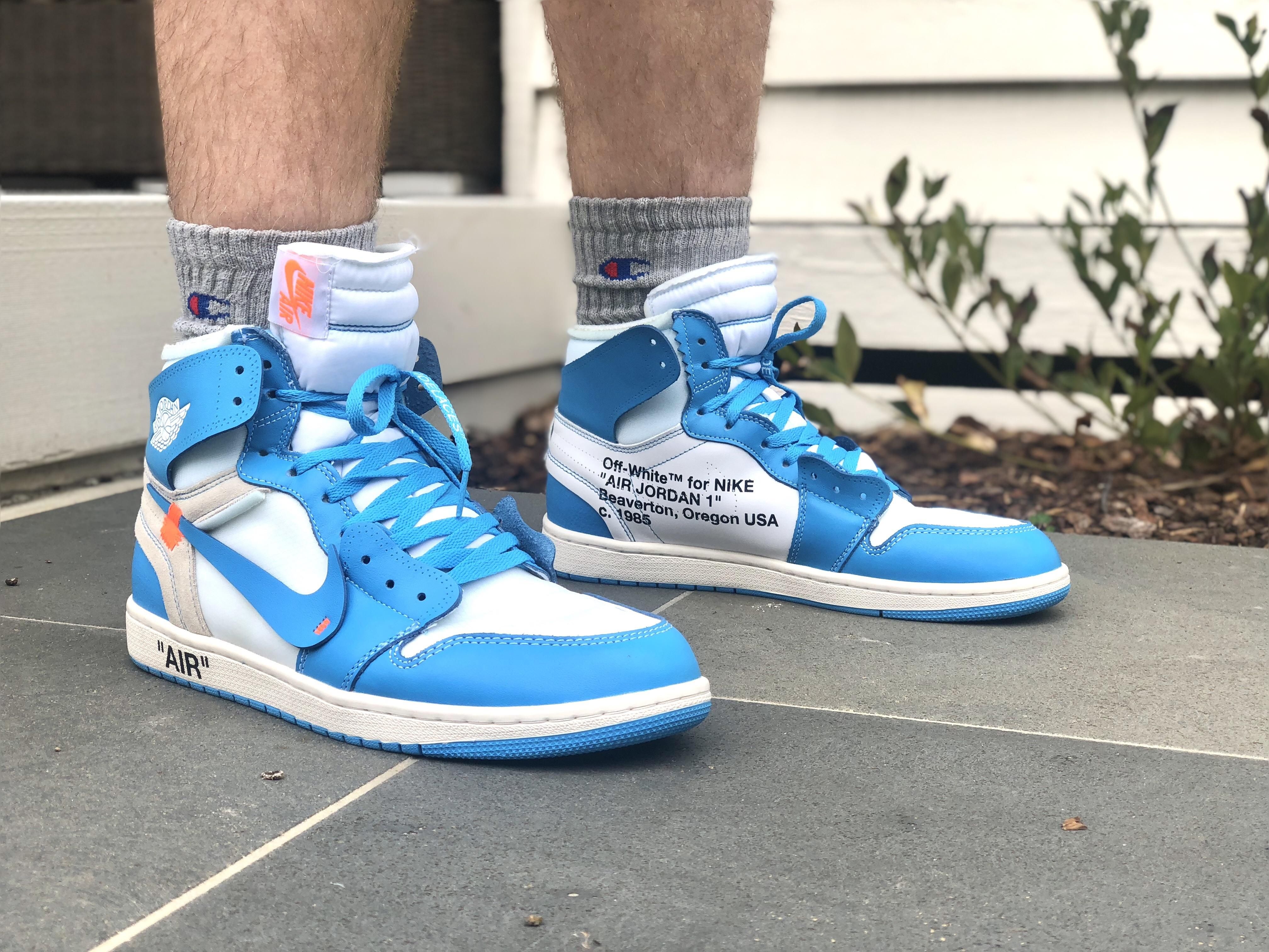 Air Jordan 1 x Off-White Retro High OG ‘UNC’ photo review