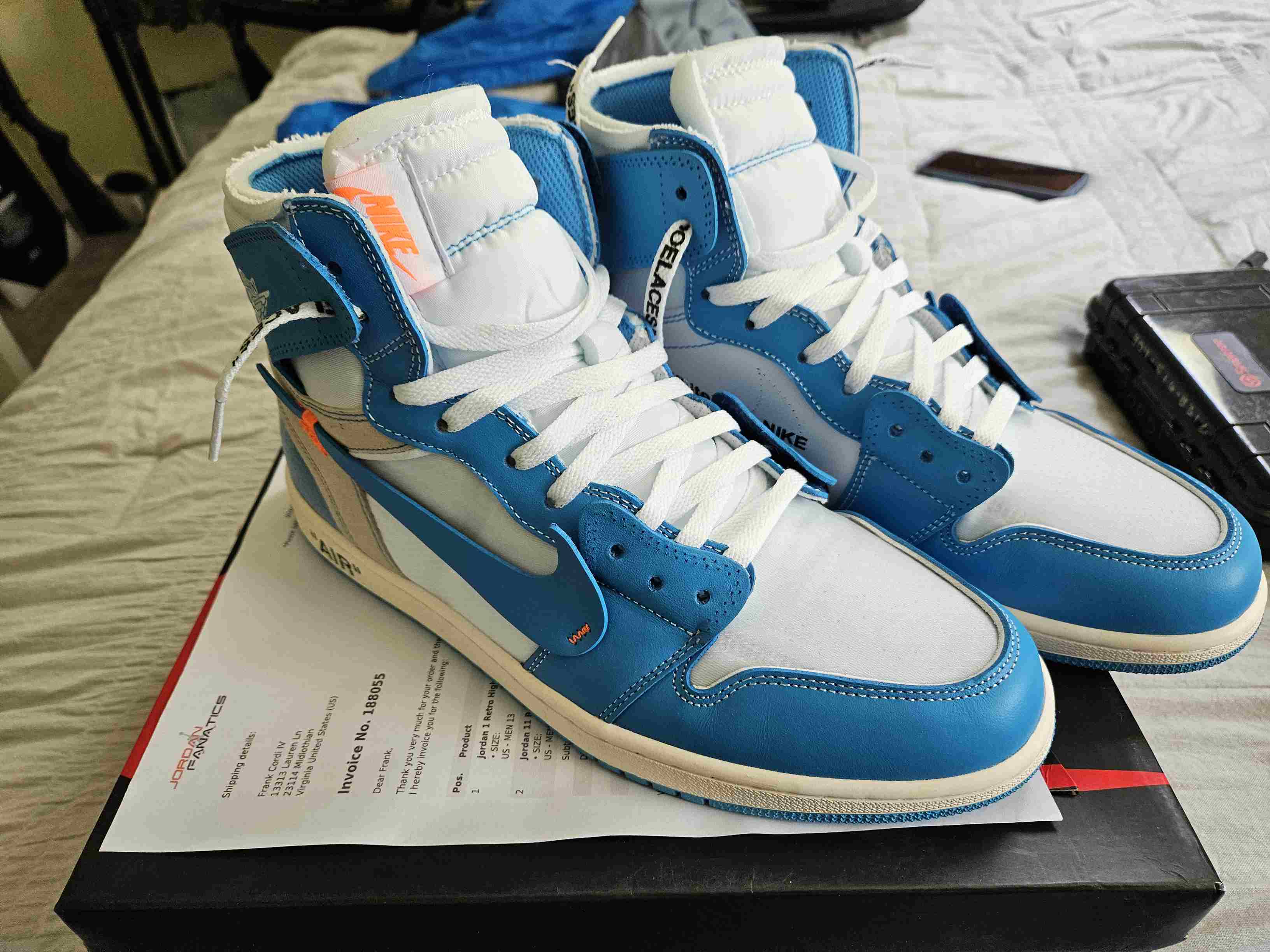 Air Jordan 1 x Off-White Retro High OG ‘UNC’ photo review