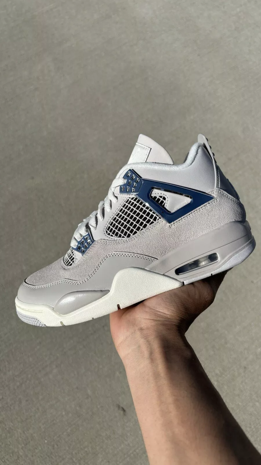 Air Jordan 4 Retro ‘Frozen Moments’ photo review