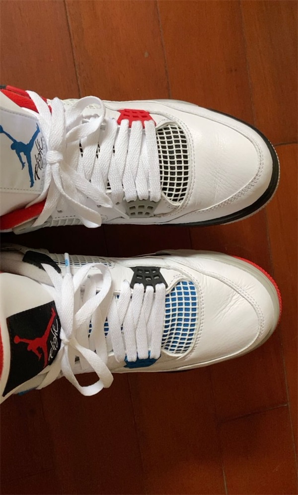 Air Jordan 4 Retro SE ‘What The 4’ photo review