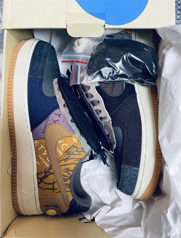  x Travis Scott Air Force 1 Low ‘Cactus Jack’ photo review