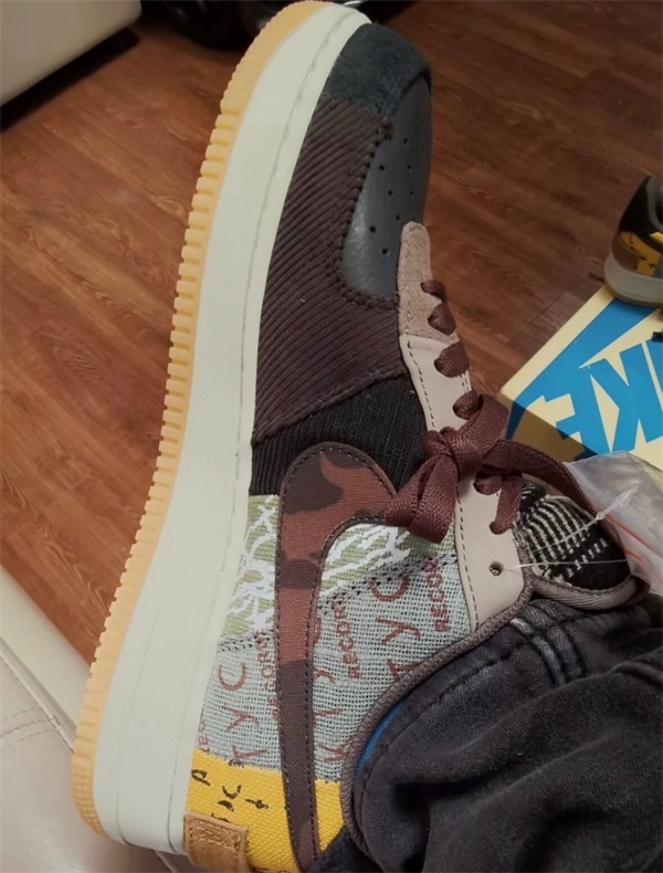  x Travis Scott Air Force 1 Low ‘Cactus Jack’ photo review