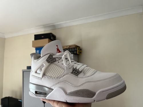 Air Jordan 4 Retro ‘White Oreo’ photo review