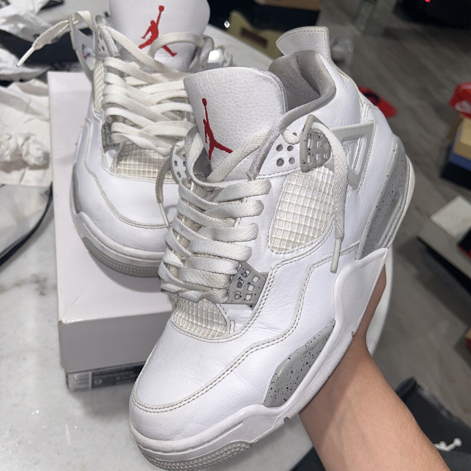 Air Jordan 4 Retro ‘White Oreo’ photo review