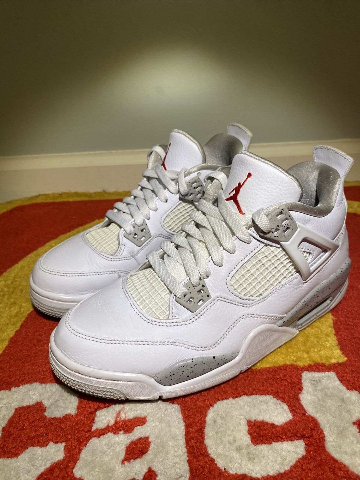 Air Jordan 4 Retro ‘White Oreo’ photo review