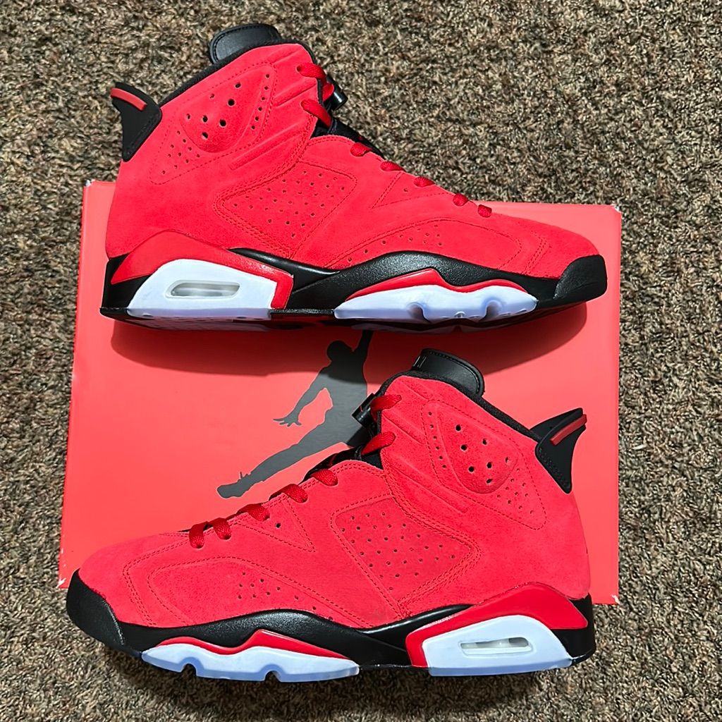 Air Jordan 6 Retro ‘Toro Bravo’ photo review