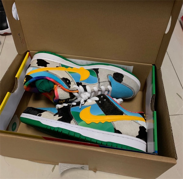  x Ben & Jerry’s SB Dunk Low ‘Chunky Dunky’ photo review