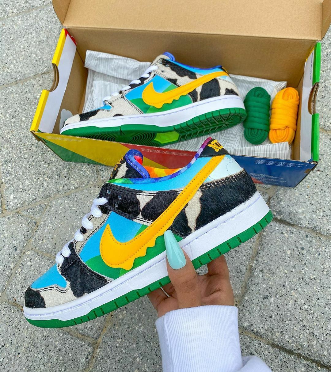  x Ben & Jerry’s SB Dunk Low ‘Chunky Dunky’ photo review