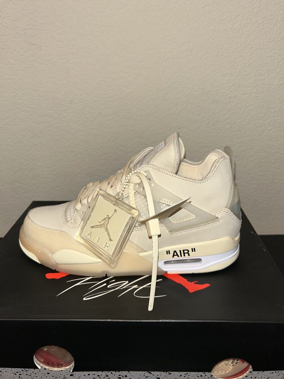 Air Jordan 4 x Off-White SP ‘Sail’ photo review