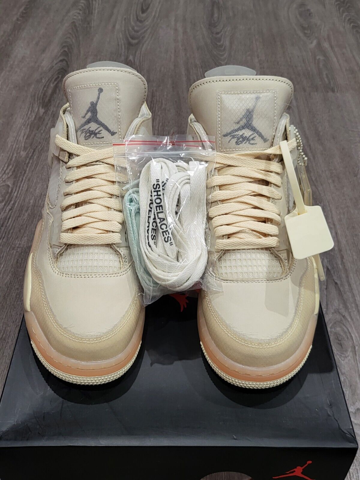 Air Jordan 4 x Off-White SP ‘Sail’ photo review