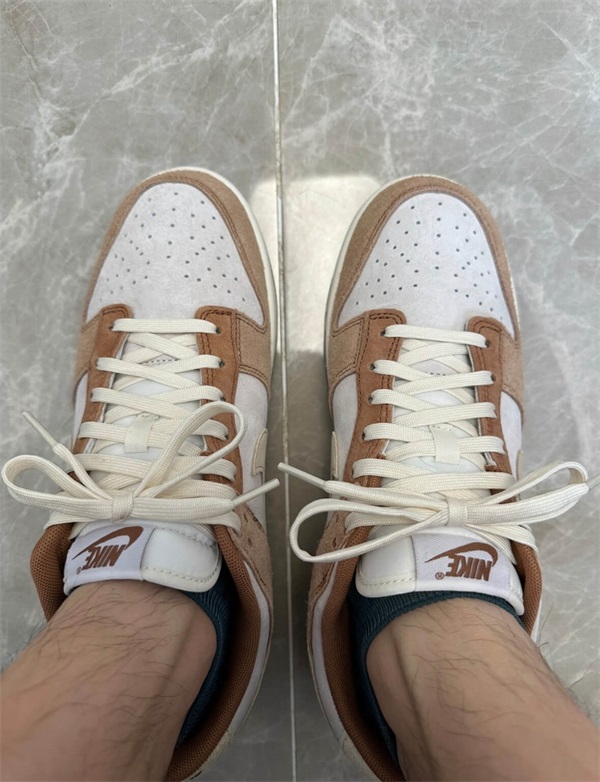  Dunk Low ‘Medium Curry’ photo review