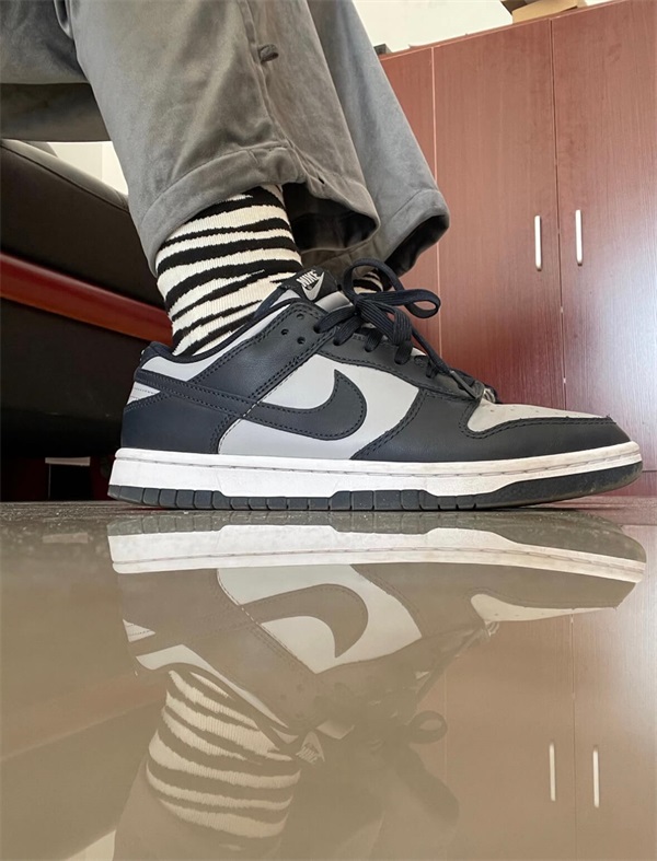  Dunk Low ‘Georgetown’ photo review