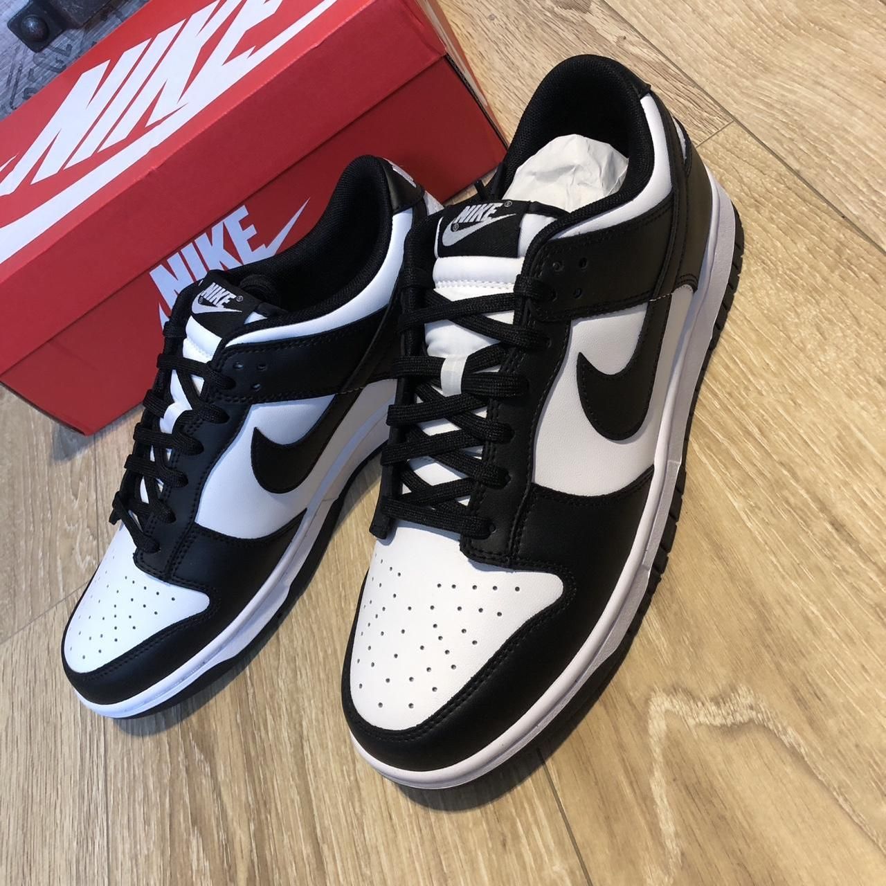  Dunk Low ‘Panda Black White’ photo review