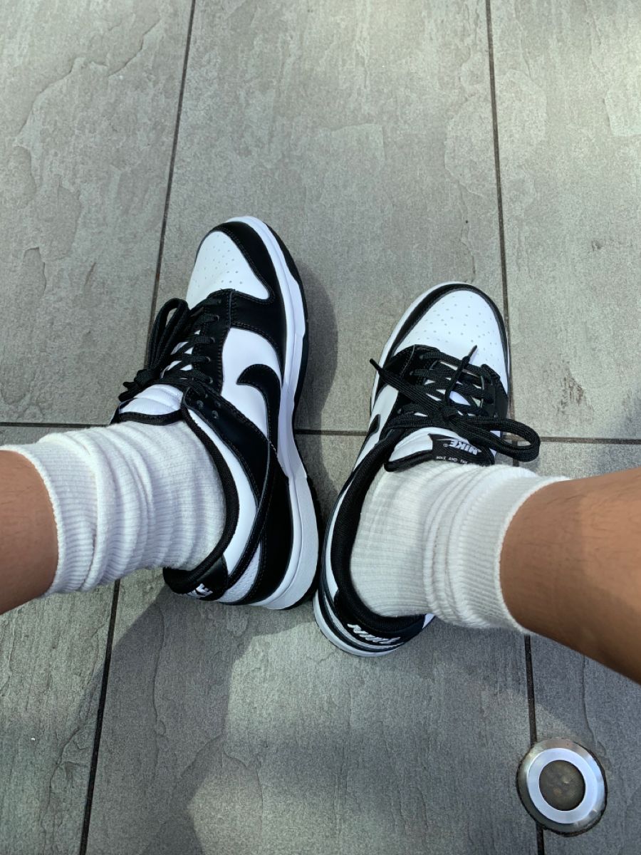  Dunk Low ‘Panda Black White’ photo review