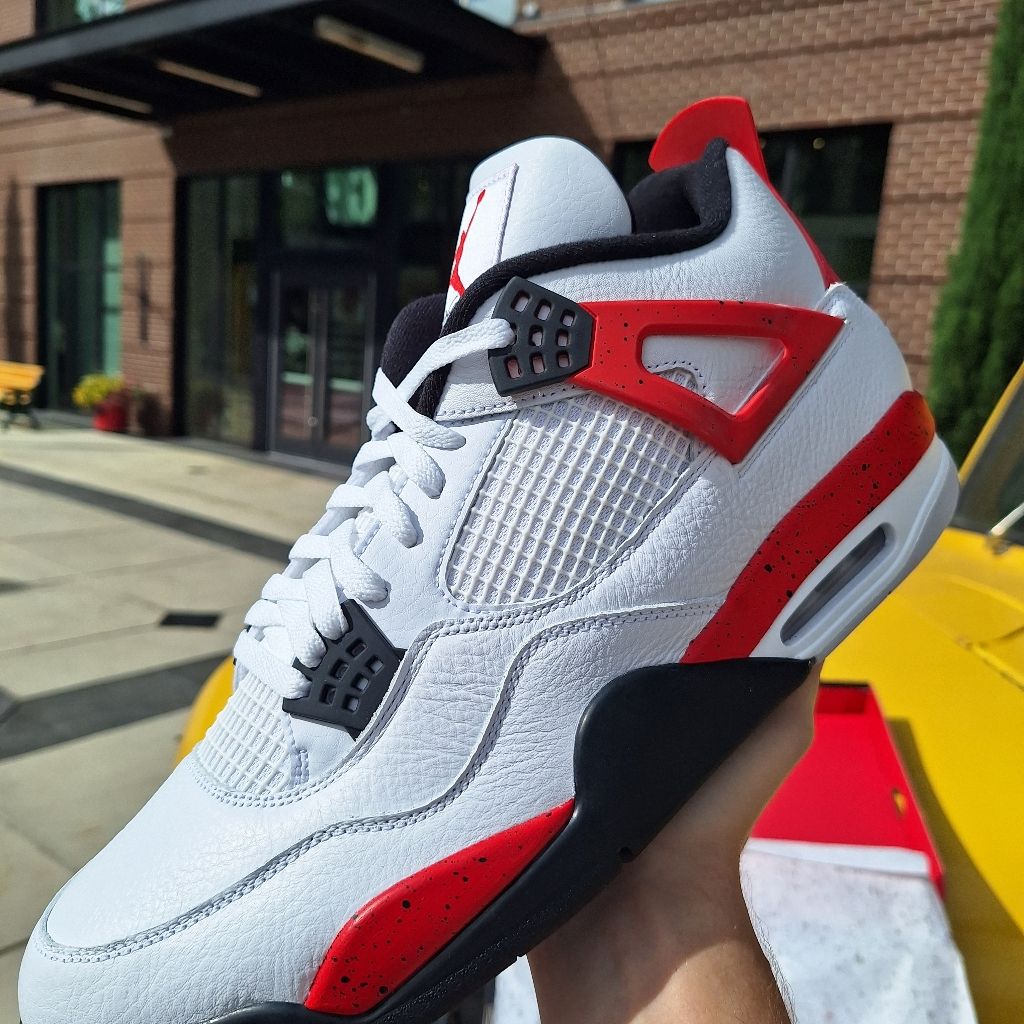 Air Jordan 4 Retro ‘Red Cement’ photo review