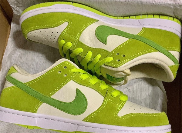  SB Dunk Low Pro ‘Fruity Pack – Green Apple’ photo review