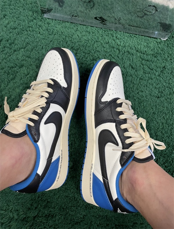 Air Jordan 1 Retro Low x Fragment Design x Travis Scott x ‘Sail Black Military Blue’ photo review