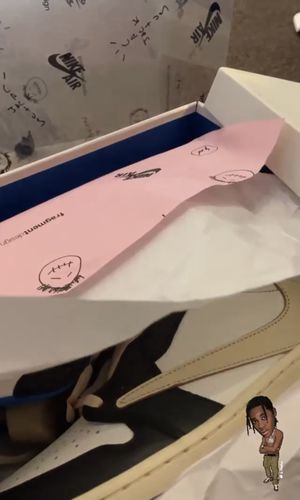 Air Jordan 1 Retro Low x Fragment Design x Travis Scott x ‘Sail Black Military Blue’ photo review