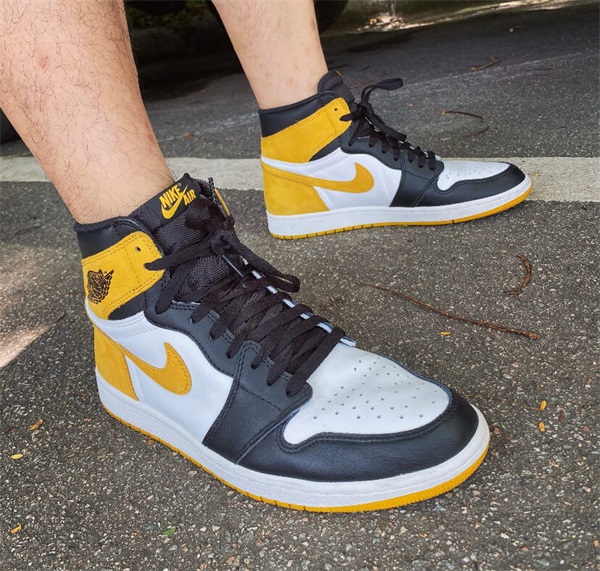Air Jordan 1 Retro High OG ‘Yellow Ochre’ photo review
