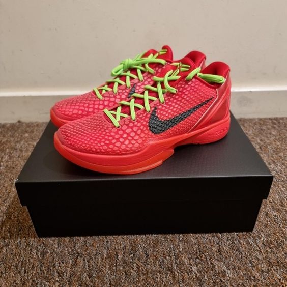  Zoom Kobe 6 Protro ‘Reverse Grinch’ photo review